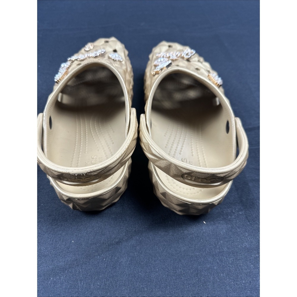 CROCS Classic Metallic Geometric Clog 'Gold' Size 11 Woman's - Picture 7 of 8